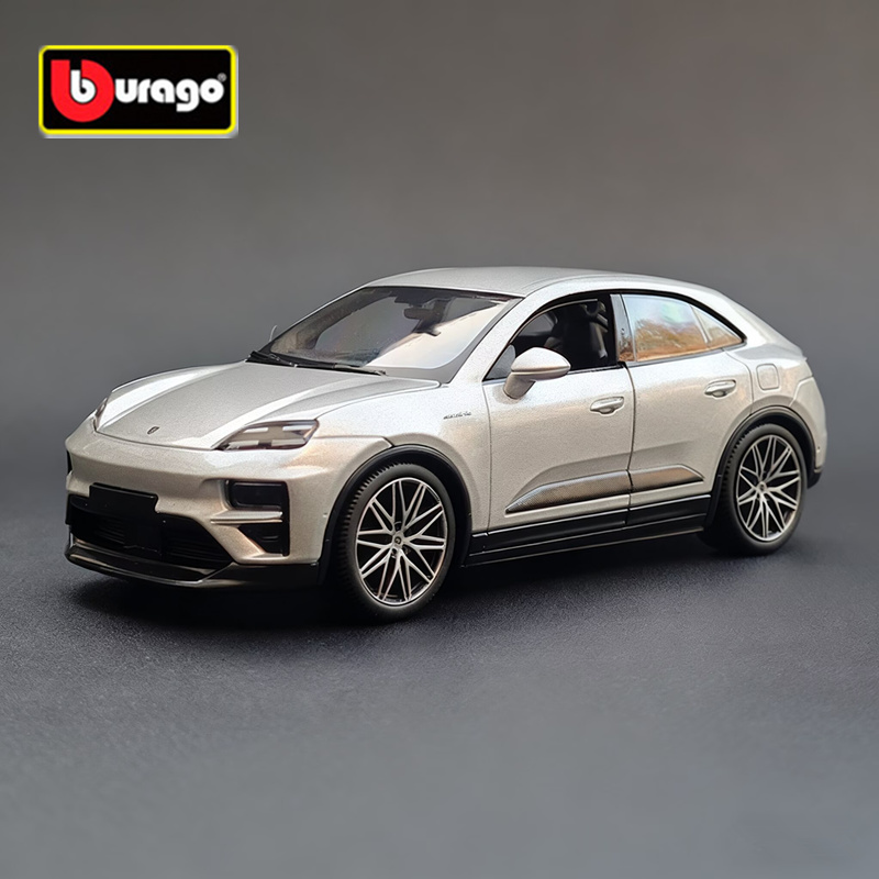 Renewable Energy Kids - Bburago 1:24 Porsche Macan EV SUV